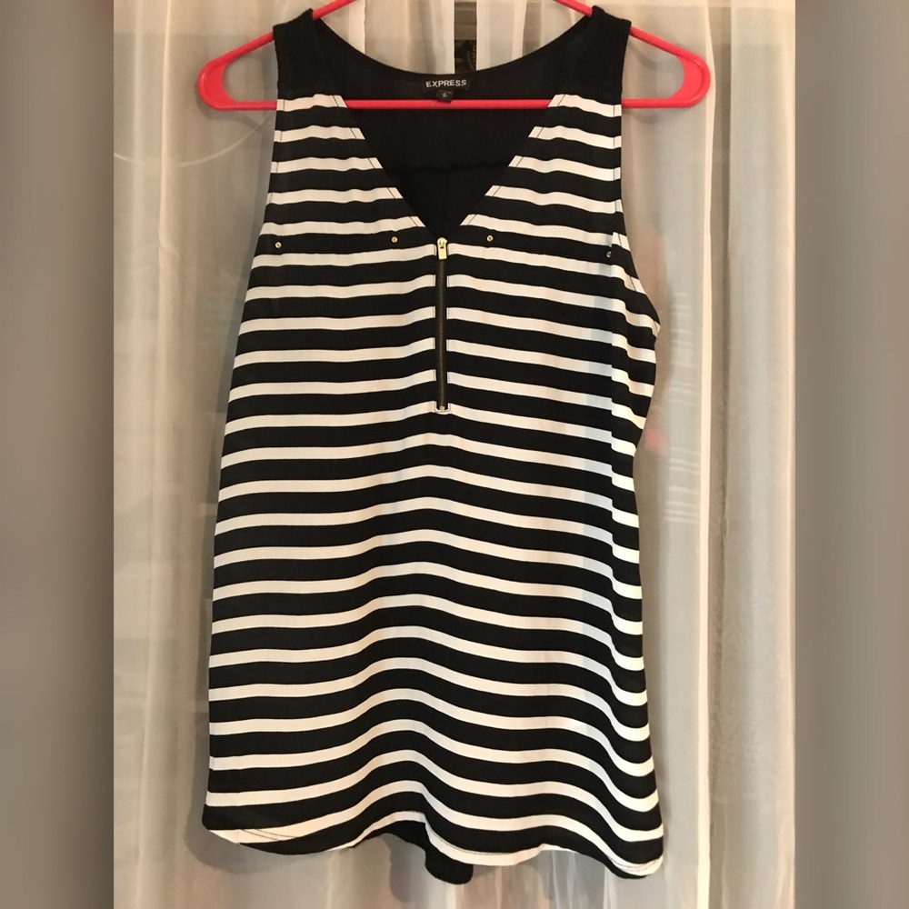 Express Zip Front Tank Bundle